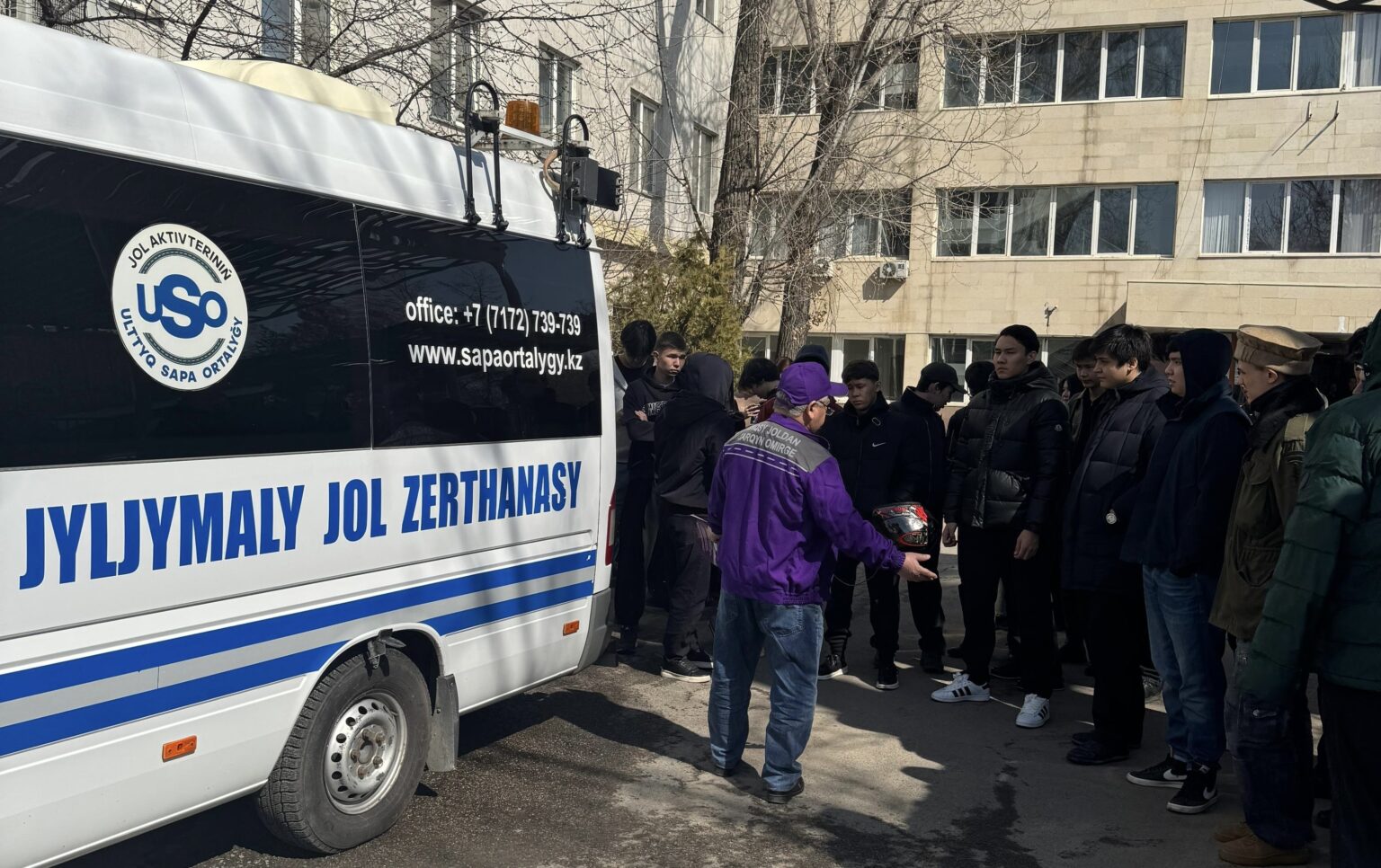 Жол құрылысының жаңа технологиялары: Алматыда студенттерге тәжірибелік дәріс өтті