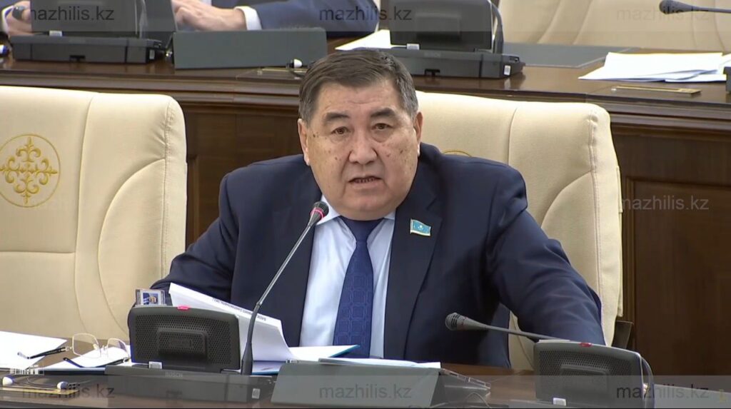 Мен биліктің насихатшысы емеспін — депутат Ермұрат Бәпи