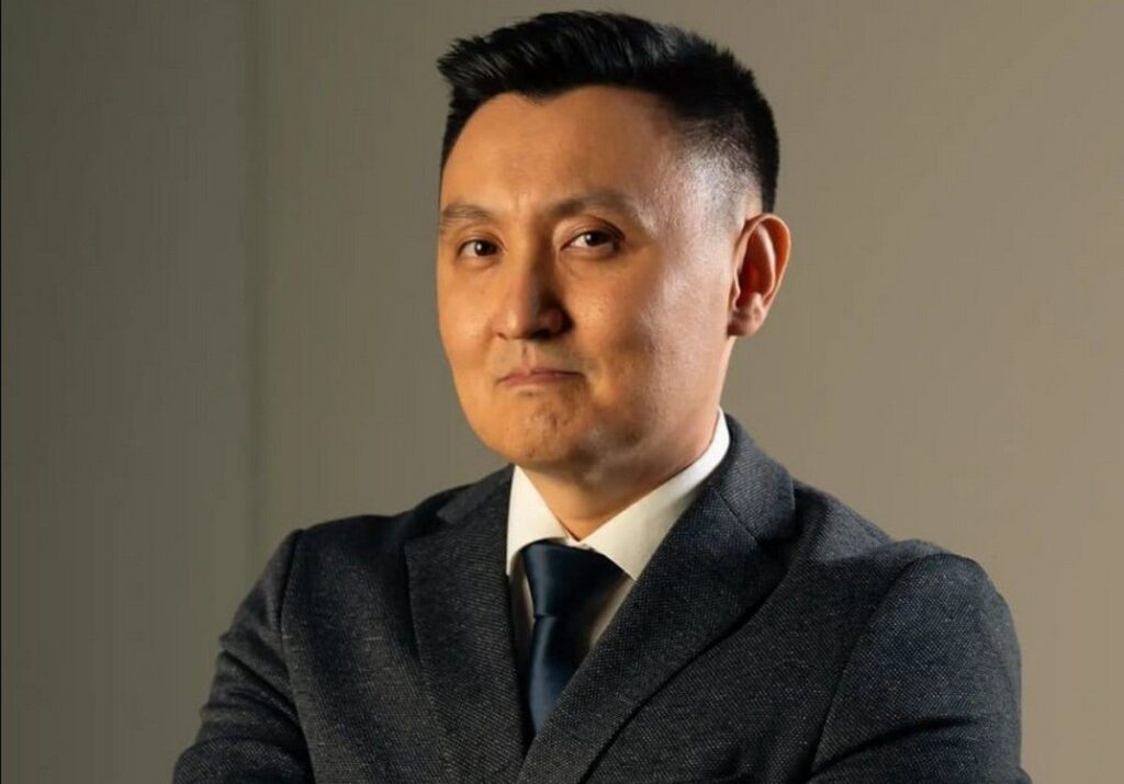 «Бұл — уақытша тиімділік»: саясаттанушы мұнай бағасының өсуіне қатысты пікір білдірді