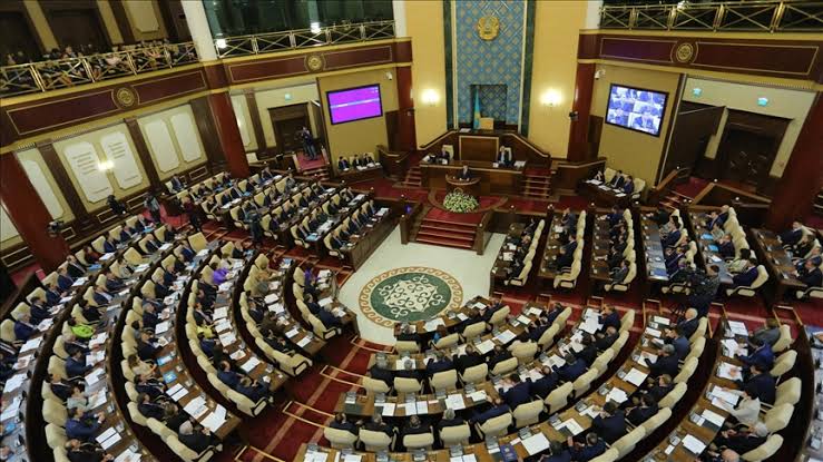 Тоқаев Құрылтайдың алғашқы сессиясы өтетін күнді белгіледі
