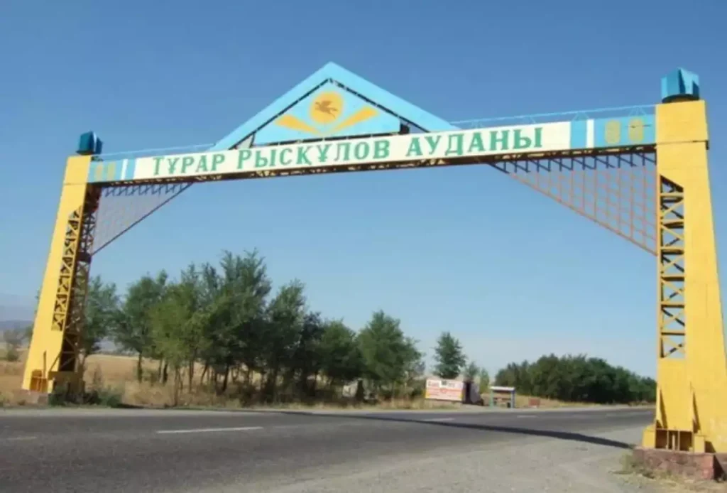 Жамбыл облысында 25 жастағы жігітті есік алдында атып кетті